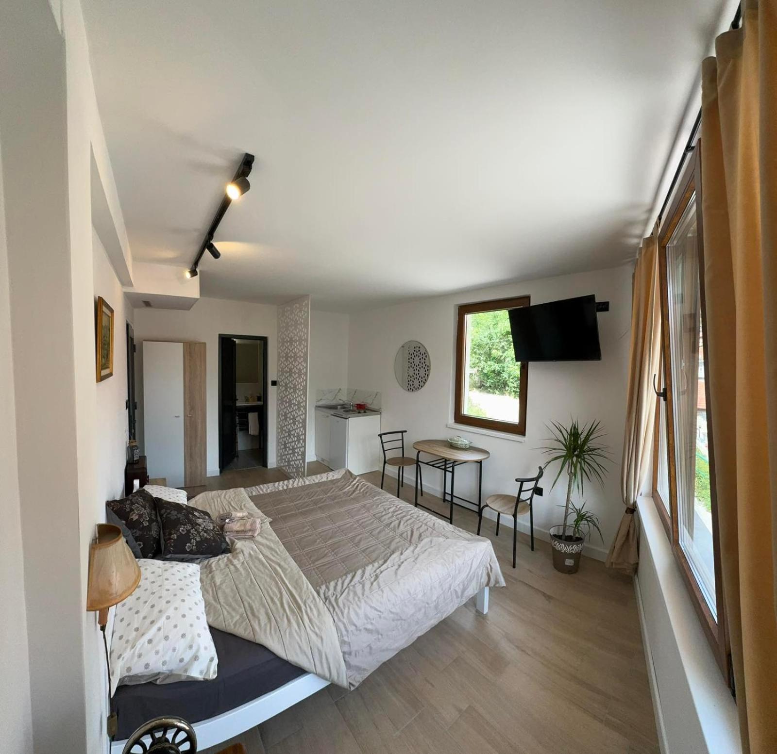 M Apartments Сараево Екстериор снимка